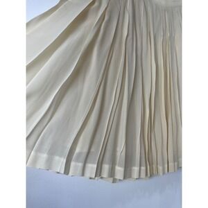 Vintage Silk Pleated Skirt Size 10 100% Silk
